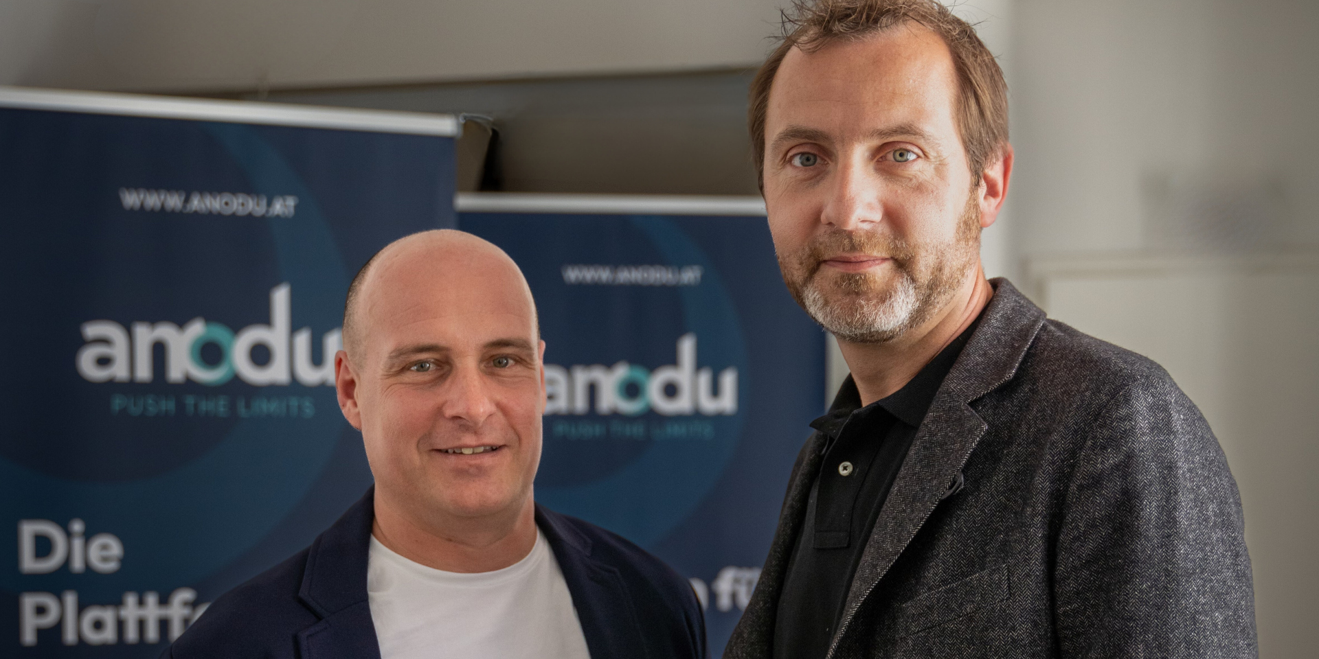 Linkedin_Team_Foto16_9